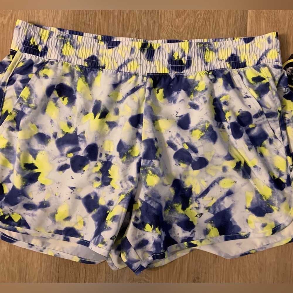 (NWT) Athletic Works Ladies Size Large Blue & Yellow Dri Wicking Lined Shorts